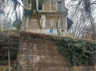 627 Chester Ave, Pittsburgh, PA 15214