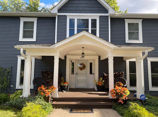 841 Cortbridge Rd, Inverness, IL 60067