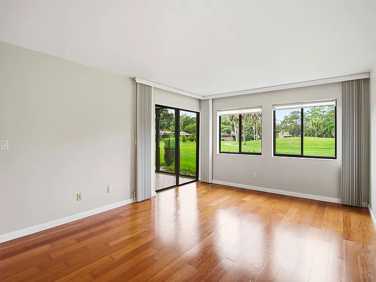 4620 Longwater Chase #4620 — Photo 33