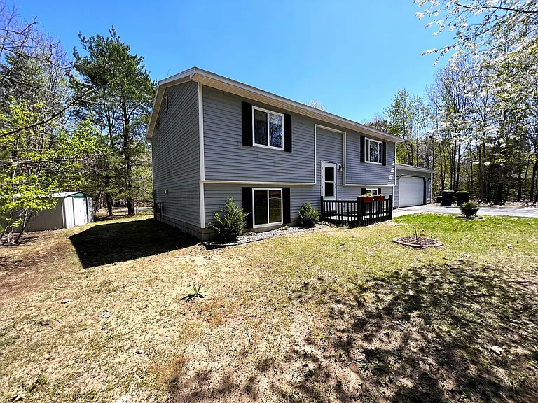 10279 Woodwind Dr — Photo 29