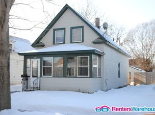 1187 Woodbridge St #1, Saint Paul, MN 55117