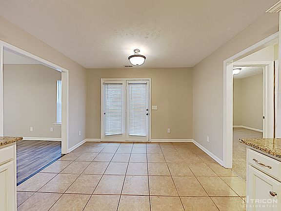 4th image of 5055 Betsy Ann Ave