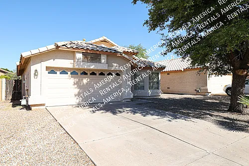 3930 E Harvard Ave Photo 1