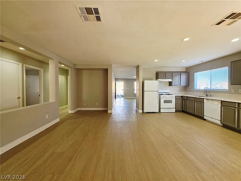 5929 Forest Creek Rd — Photo 7