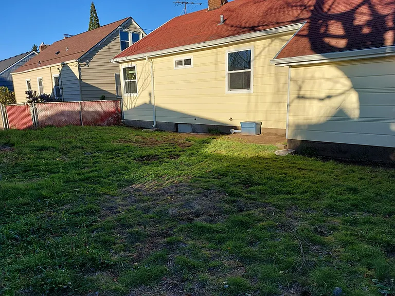 3345 SE 56th Ave — Photo 13