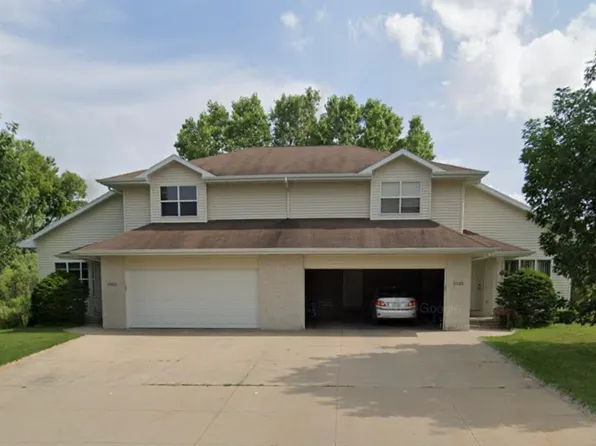 5325 Brookview Dr, Appleton, WI 54913