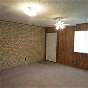 4th image of 210-B Redbud Ln