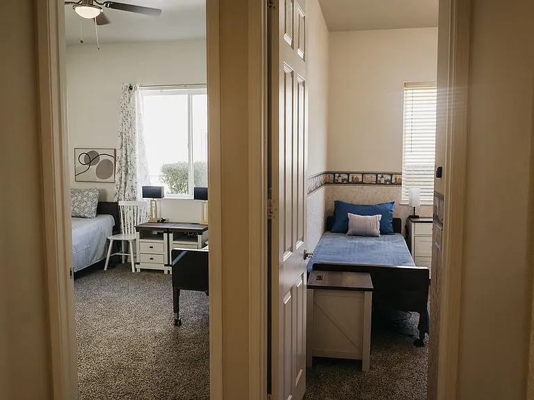 1634 Ivy Ct — Photo 32