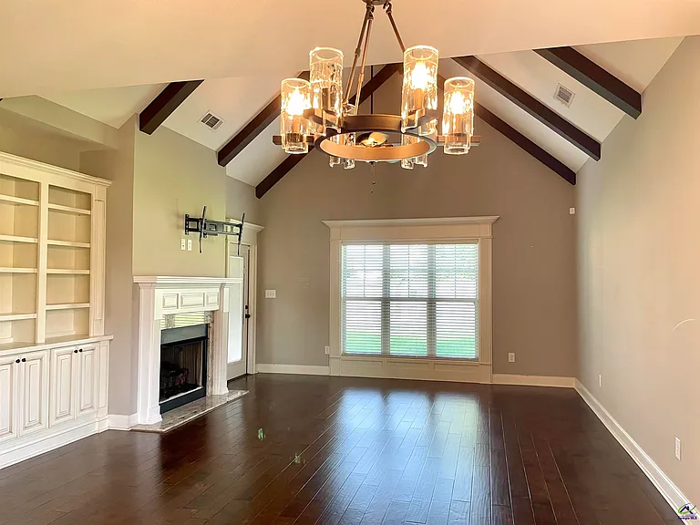 104 Kloe Ct — Photo 9