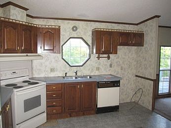 2nd image of 4177 Highway 61