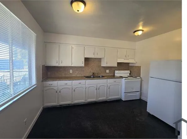 1369 E San Bruno Ave, Fresno, CA 93710