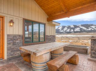 14 Old Sawmill Rd, Centennial, WY 82055