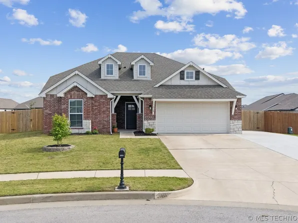13010 E 124th Ct N, Collinsville, OK 74021