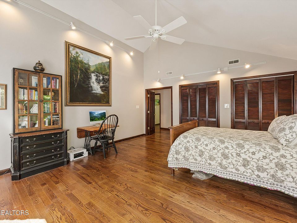 23rd image of 116 Wildwood Trl