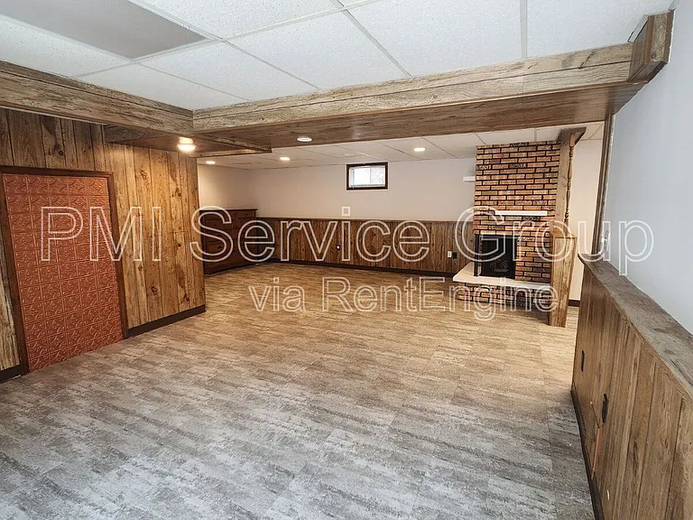 229 Hickory St — Photo 18