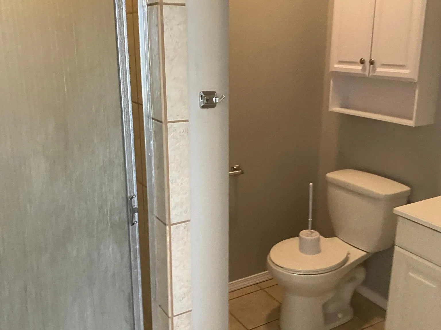 3 bed, 1324 sqft, $2,000 — Photo 1
