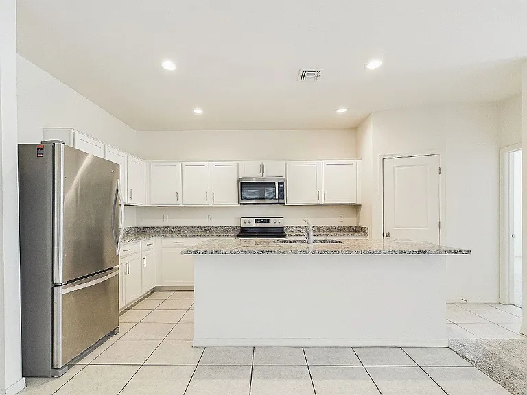 35269 W Santa Clara Ave — Photo 20