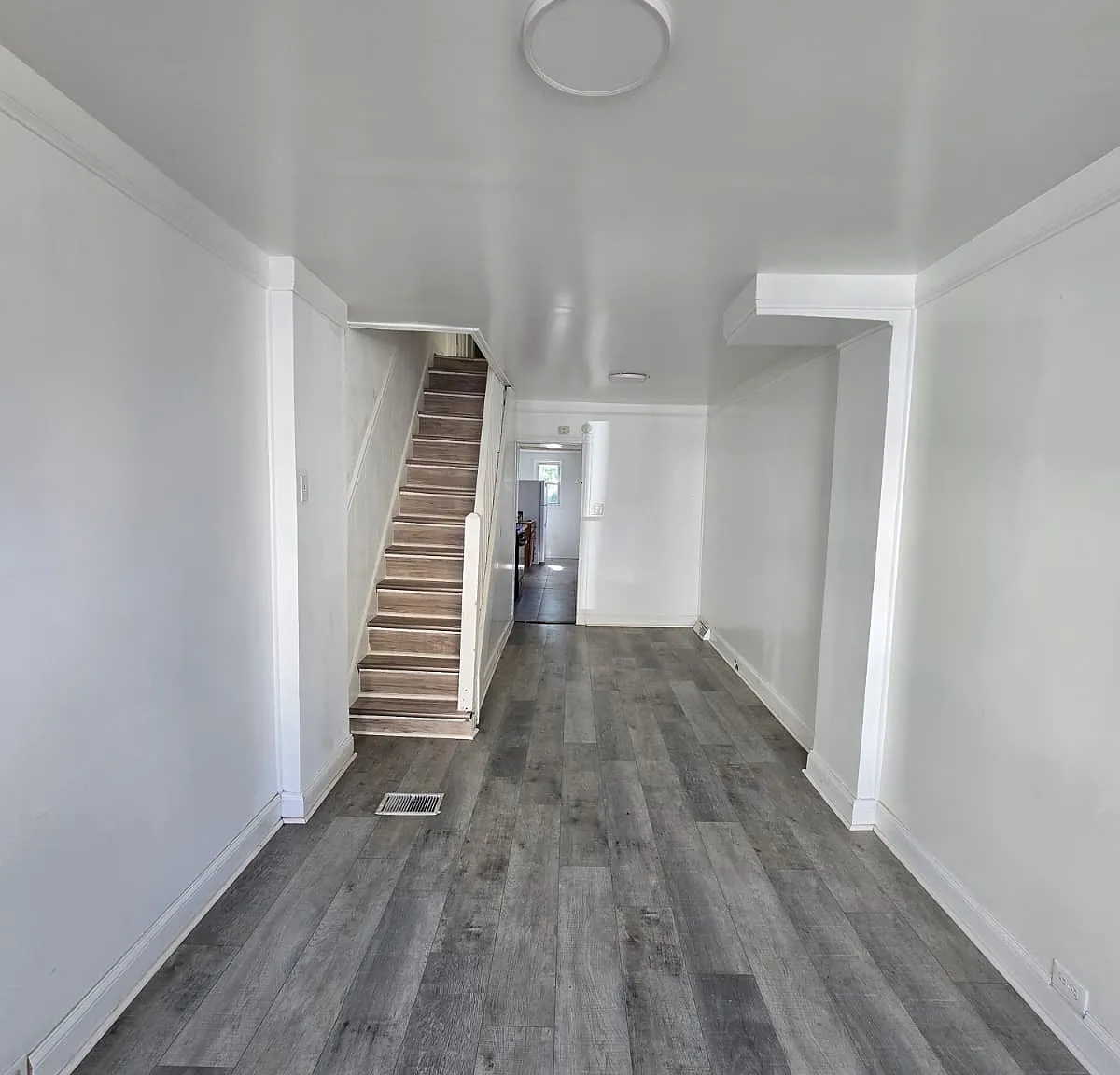 552 South 11th Street - 1 — Photo 4