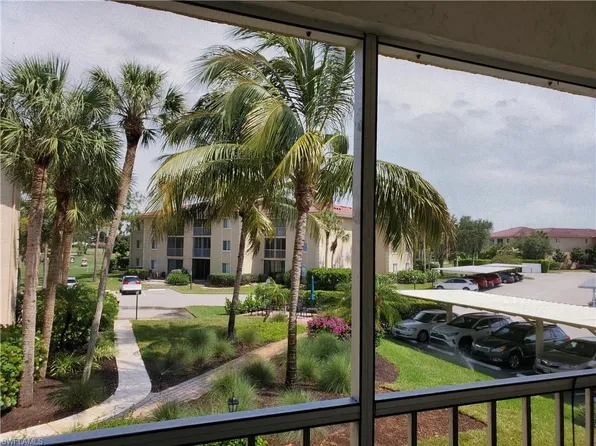 1025 Foxfire Ln APT 201, Naples, FL 34104