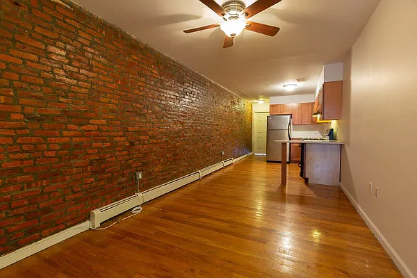 Rented by Double R Ventures LLC | media 7