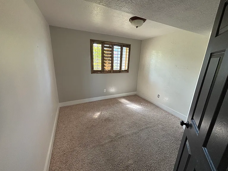 4836 S 5050 W — Photo 21