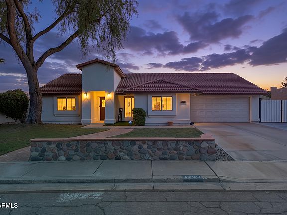 2nd image of 1350 W ESCARPA Street