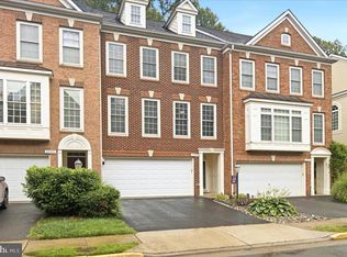 4505 Monmouth St, Fairfax, VA 22030