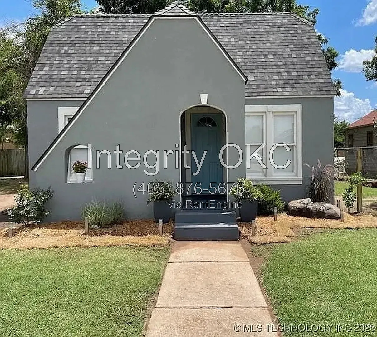2 bed, 1.0 bath, $1,500 — Photo 1
