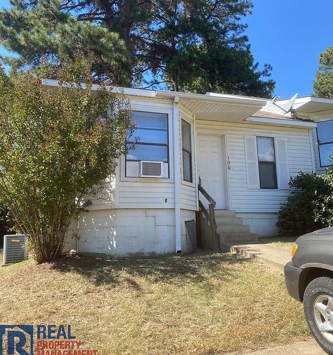 1st image of 106 Rockyreef Cir