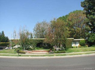 9801 Melvin Ave, Northridge, CA 91324