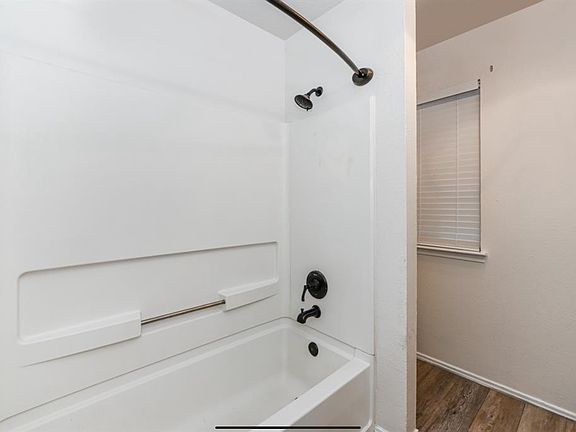 5th image of 11727 Sunny Stream Dr