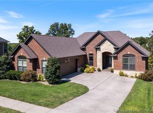 3617 Sunset Ridge Ct, Floyds Knobs, IN 47119