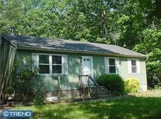465 Oak Ave, Malaga, NJ 08328