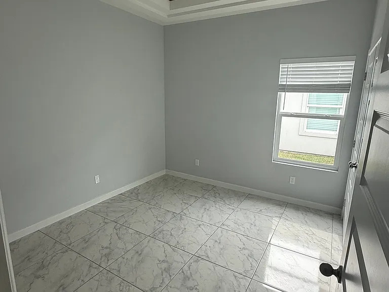 5704 Northwestern Ave #2 — Photo 8