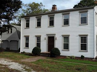 8204 Canterbury Crest Ln, Suffolk, VA 23436