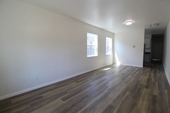 757 Lincoln Ave — Photo 6
