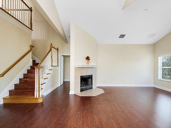 5th image of 6976 Brescia Way
