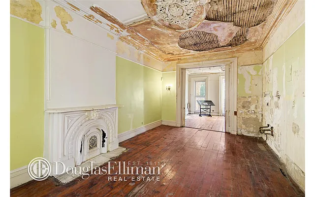 Sold by Douglas Elliman | media 2