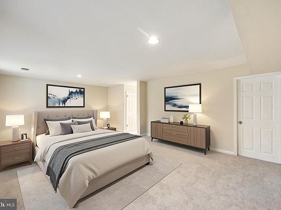 5th image of 126 Spring Place Way