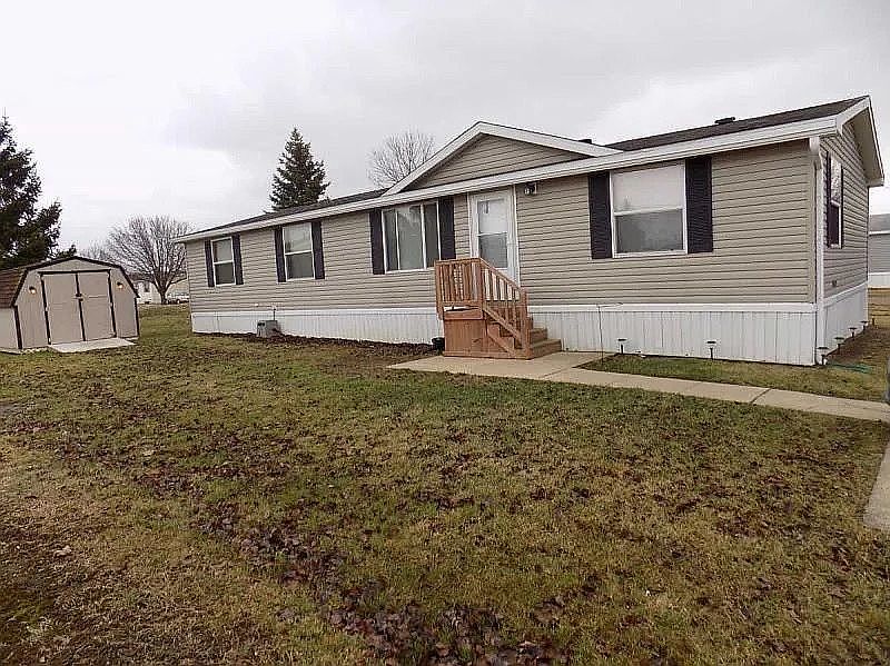 1st image of 9224 Canyon Trail Dr