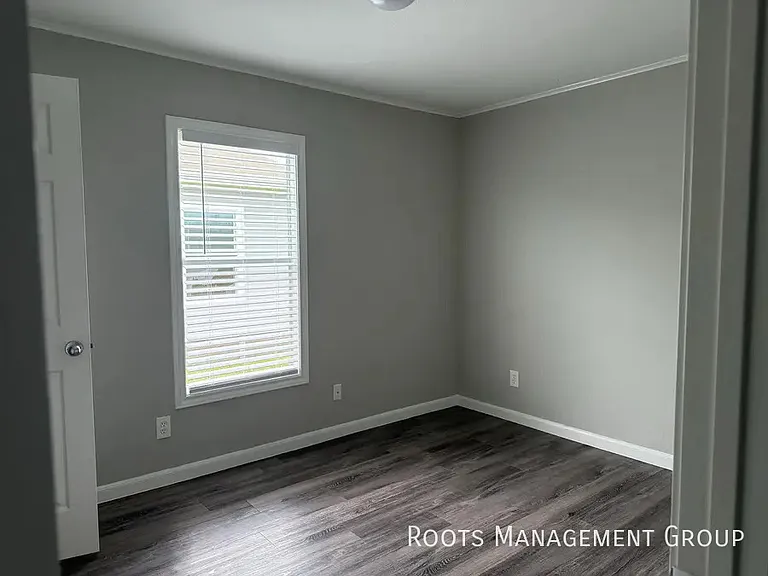 15927 Clarke Springs Dr #15927C — Photo 5