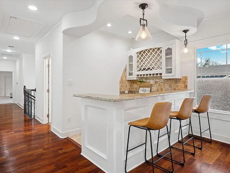 5909 Goliad Ave — Photo 11