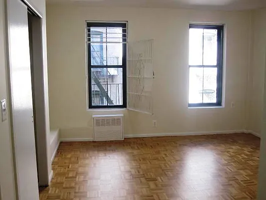 Rented by City & Suburban | media 28