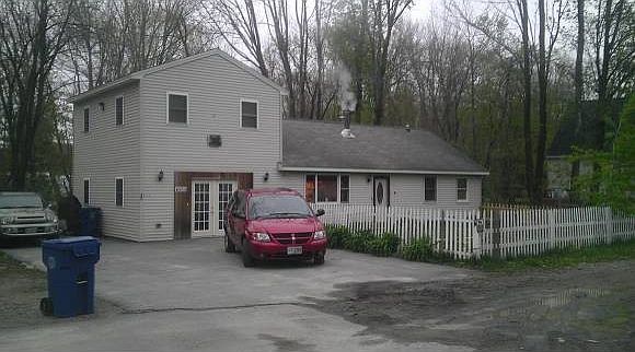 1st image of 21 Baker Ave