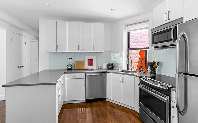 Rented by Compass | media 16