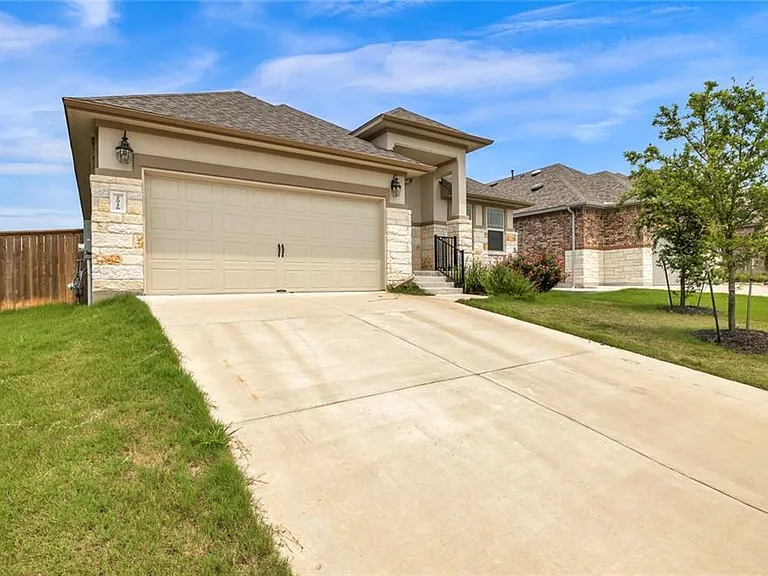 2926 Diego Dr — Photo 2