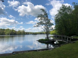 308 Lake Shore Rd, Putnam Valley, NY 10579