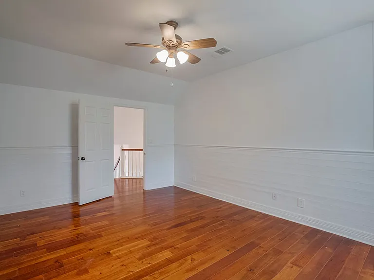 10200 Treasure Island Dr — Photo 15