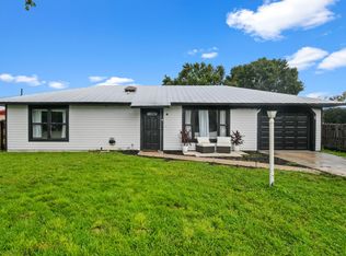 7105 Pensacola Rd, Fort Pierce, FL 34951