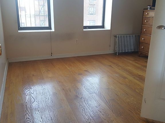 4th image of 349 Saint Johns Pl #4B